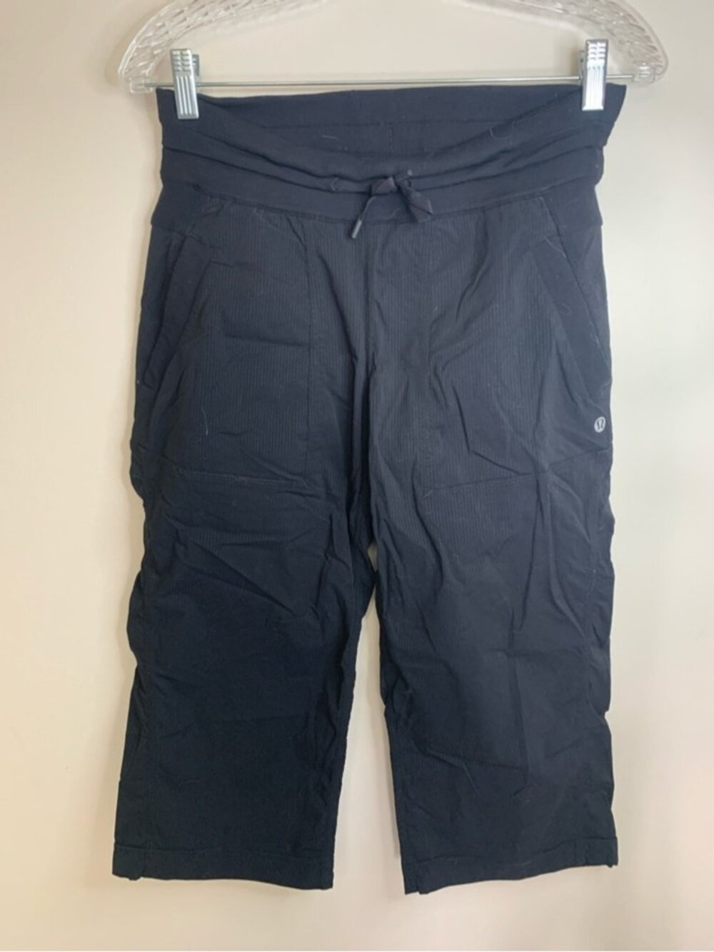 Lululemon Black Studio Capri Pant 6
